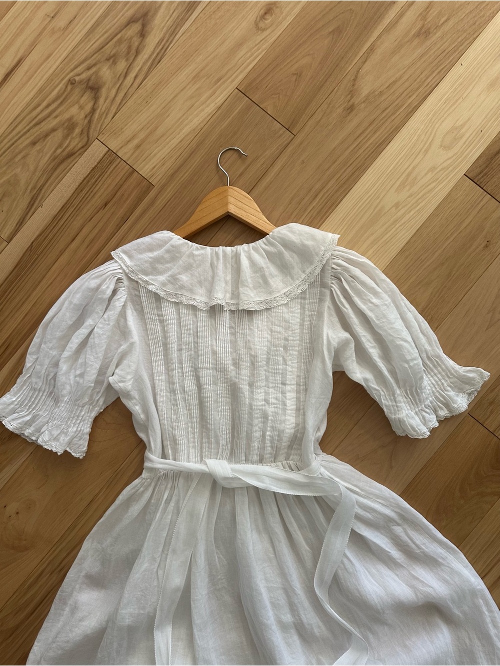 Doen Dress - White Ruffled Wrap Sun Dress - Small - Picture 8 of 8